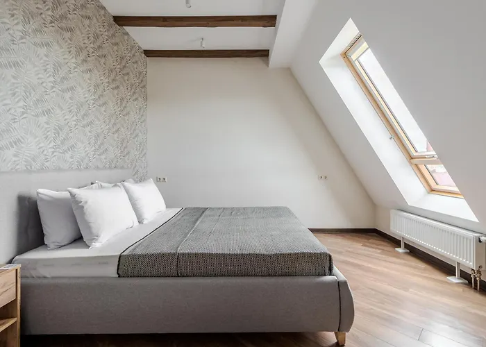 Inshiapartments On Hazova Str 6