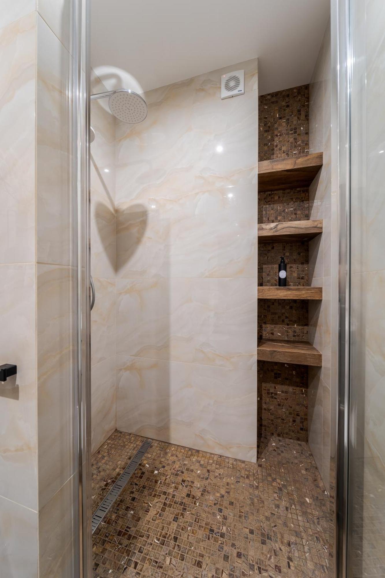 Inshiapartments On Hazova Str 6 Apartment Lviv