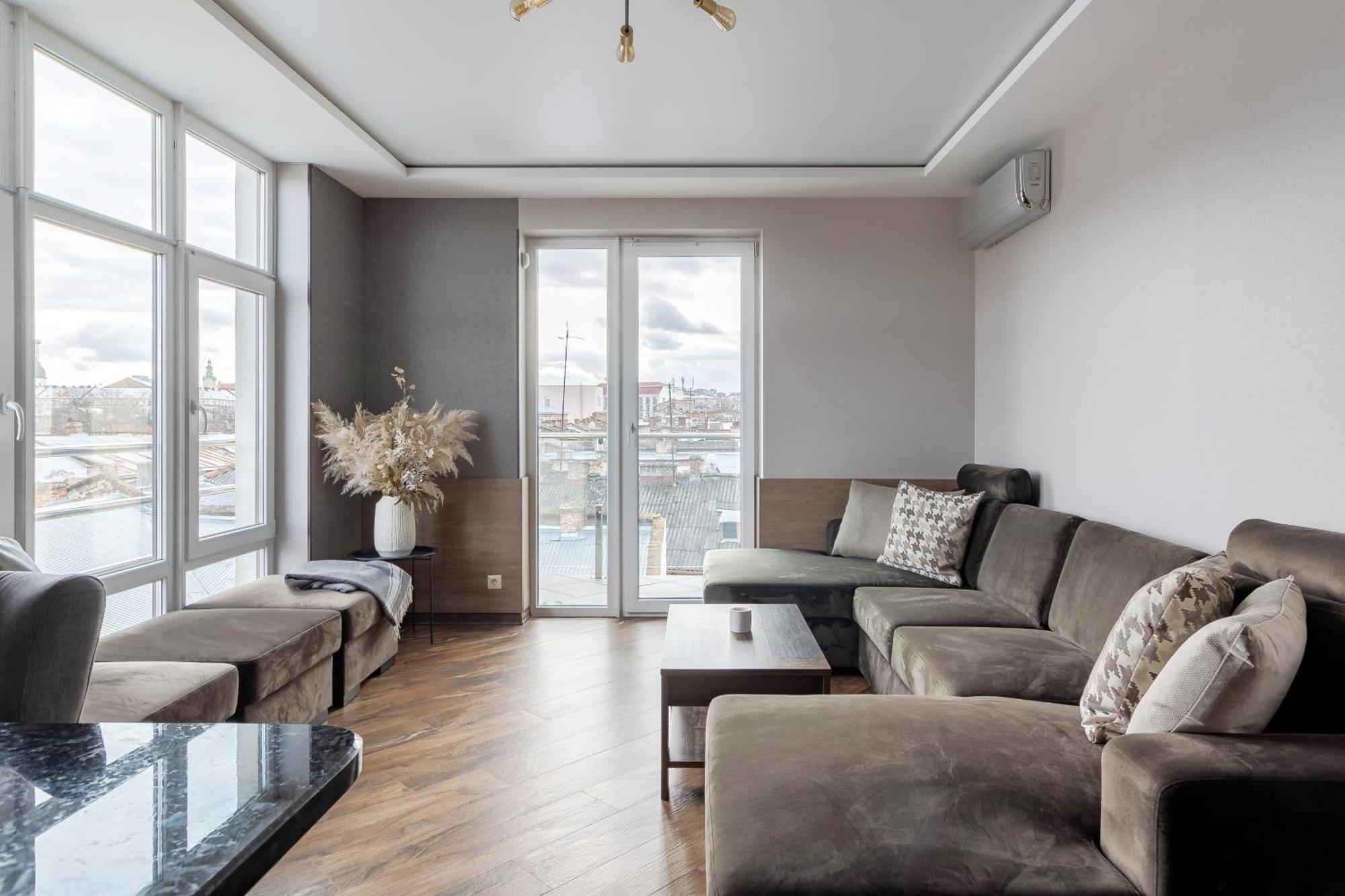 Inshiapartments On Hazova Str 6 Lviv
